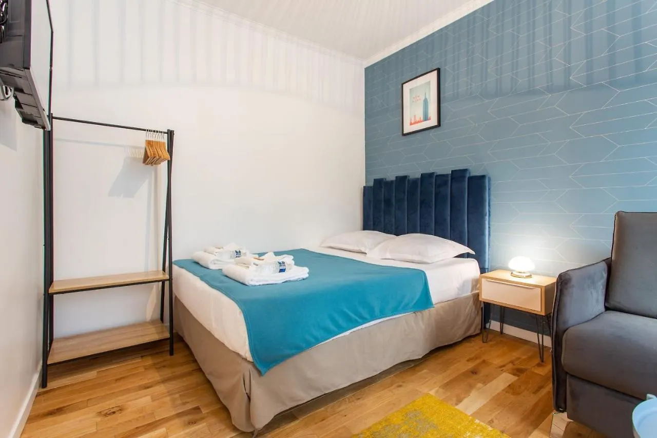 Apartment Super Studio 4P - Place De La Bastille 15 Paris France